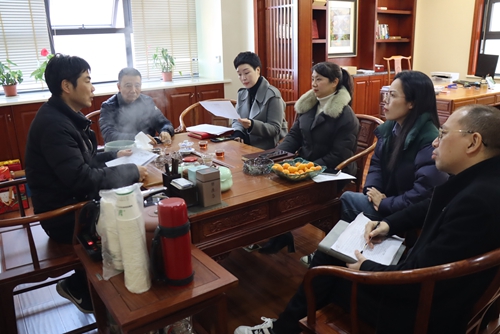 金乡镇积极走访企业宣传最新海外引才政策