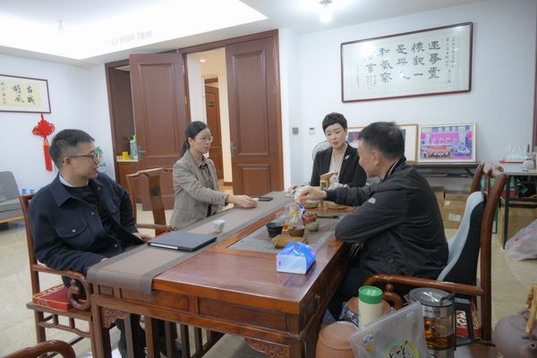 镇委副书记张福亮走访调研金乡商会、金乡镇企业家协会