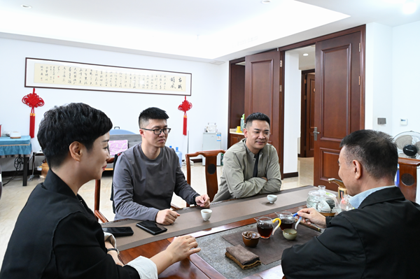 温州市生态环境局苍南分局党组成员陈如伟一行莅临我会调研指导工作