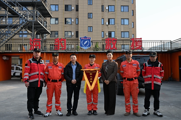 金乡镇民间道德奖“助人为乐奖”获得者李小铃：十余载坚守公益路，一颗心温暖一座城